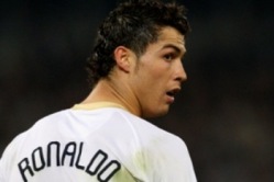 Kuigi Cristiano Ronaldo pole maailma parim mängija, saab ta palka küll sedamoodi. Foto: soccerfiesta.net