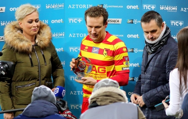 Aasta teises pooles on Vassiljev Poolas hulga auhindu teeninud: nii vooru parima, kuu parima, ilusaima värava, parima välismaalase, parima poolkaitsja kui ka parima mängija oma. Foto: Jagiellonia Twitter
