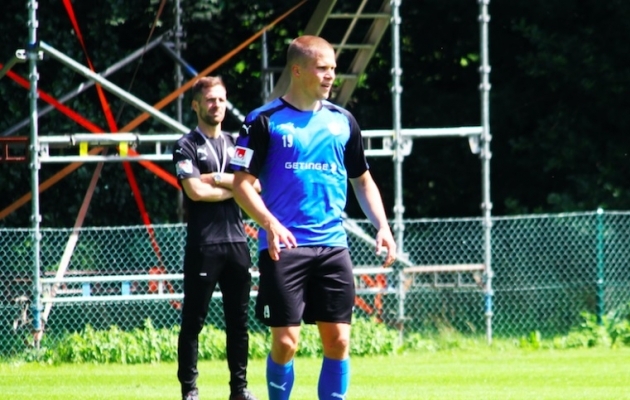 Henrik Ojamaa näitab ennast Allsvenskan meeskonnale. Foto: Halmstads BK