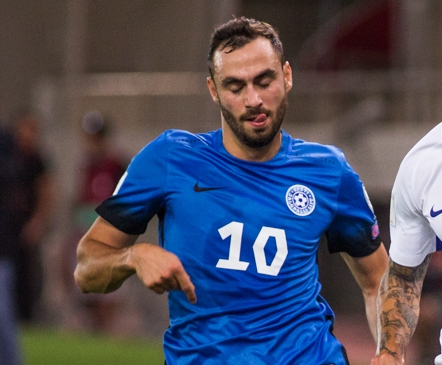 Zenjov tunneb Poolas suure jalgpalli atmosfääri, kuid ei mõista videokohtunikke