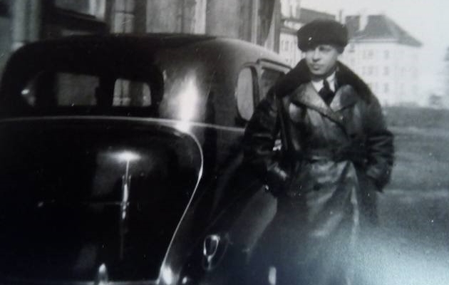 Pilt on illustratiivne. Fotol on koondislane Eduard Ellman, kes oli esimese vabariigi ajal poliitilises politseis autojuht ja kes hiljem Nõukogude võimu poolt hukati. Foto: arhiiv