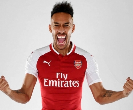 Korralik fopaa: Arsenal tegi Aubameyangi ülemineku kogemata liiga vara avalikuks