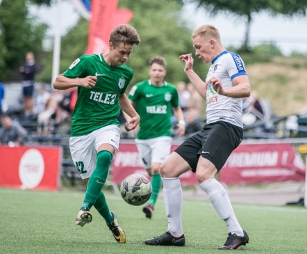 Vaata järele: noorte ja vihaste tuline vastasseis jäi väravateta  (hinda mängijaid!) 