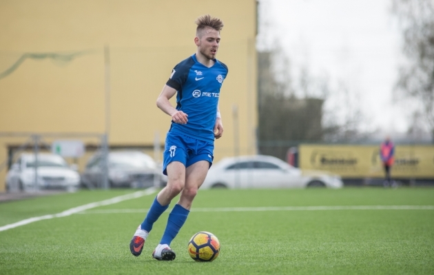 Video: Kapper saatis lionelmessilikult kolm meest kohvile, Järvelaid virutas iluvärava