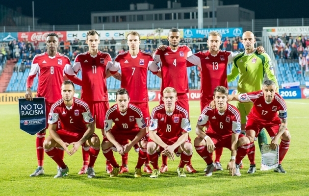 Luksemburgi koondis on punaste s&auml;rkide j&auml;rgi saanud h&uuml;&uuml;dnimeks punal&otilde;vid. Foto: tumblr.com