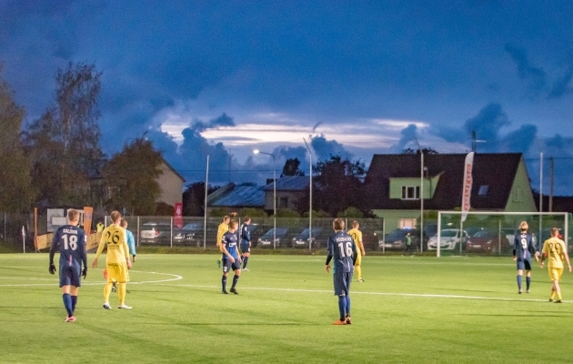 VAATA JÄRELE: Paide tuleb Kuressaarest ära raske kolme punktiga