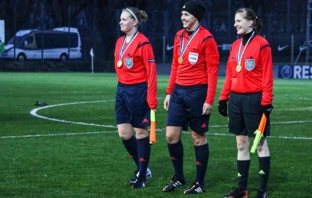 Naised alustasid sügisringi mängudega