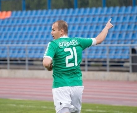 Inglismaa esiliiga mehe kübaratrikk murdis kahel korral kohtumist juhtima asunud Levadia