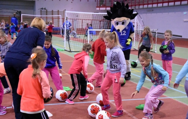 Integratsiooniprojekt tõi kokku 401 tüdrukut