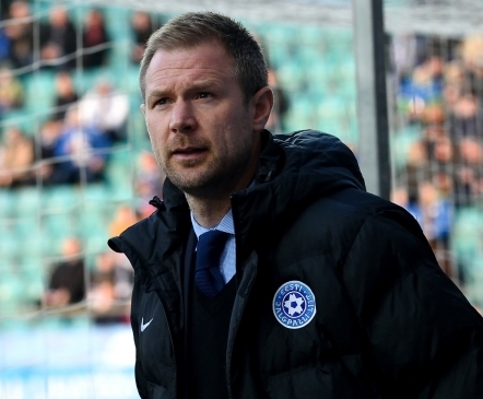 Flora sai Pehrssonilt ja Malmölt suurelt kere peale