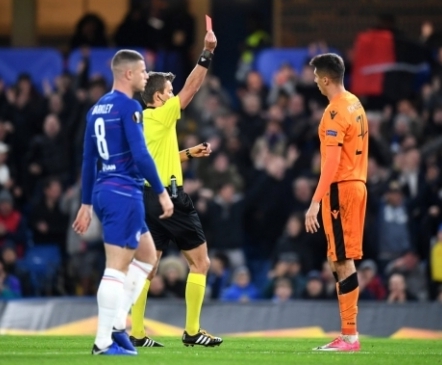 Giroud Tohvrile sisseelamiseks kuigi palju aega ei jätnud