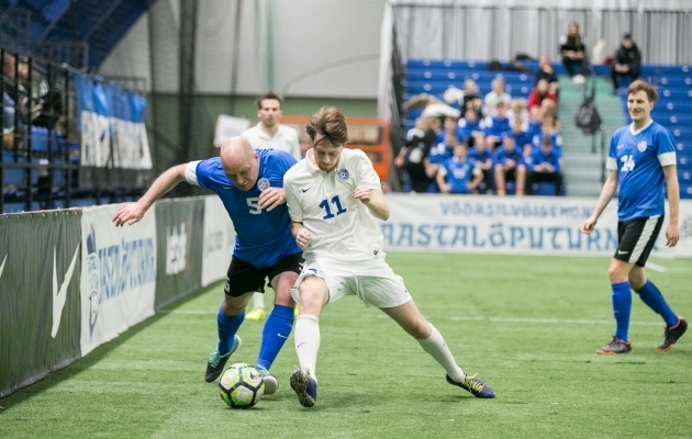 Aastalõputurniiril võtavad palliplatsil mõõtu EJL ja spordiajakirjanikud