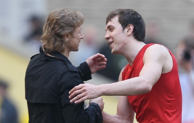 Noor Dzjuba ja legendaarne Valeri Karpin. Foto: ss.ru