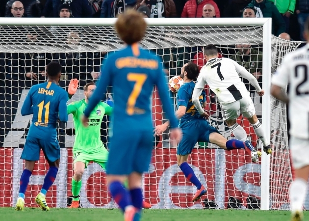 Juventuse 1:0 juhtv&auml;rav s&uuml;ndis olukorrast, kus Ronaldo h&uuml;ppas &otilde;huv&otilde;itluses konkreetselt &uuml;le Juanfrani. Foto: Torino Juventuse Twitter