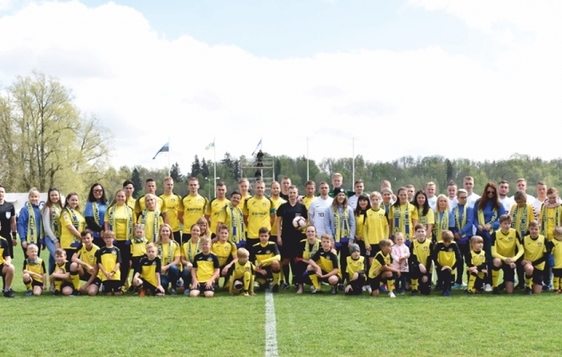 Video: Tulevik ületas emadepäeval poole tuhande piiri