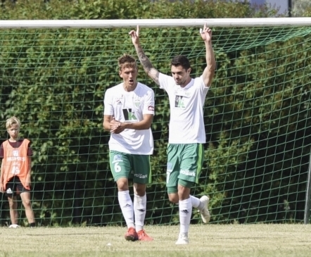 Luup peale | Levadia sai oma ajaloolisel koduväljakul korralikult lustida 
