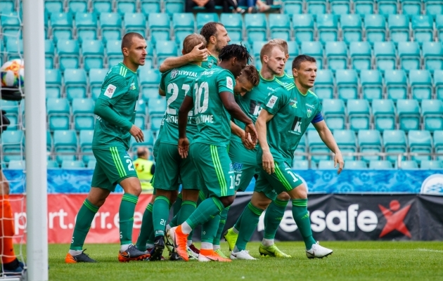 Videod: seitse pluss seitse ehk kuidas Kalju ja Levadia iluväravate abil võrgud palle täis lõid