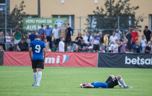 VAATA JÄRELE: Eesti U17 kaotas Rootsile hilisest ja õnnetust väravast  (galerii!) 