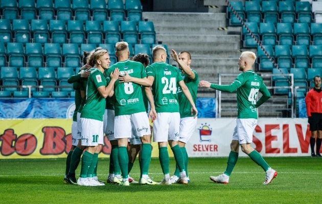 Tipphetked: Flora astus meistritiitlile sammukese lähemale