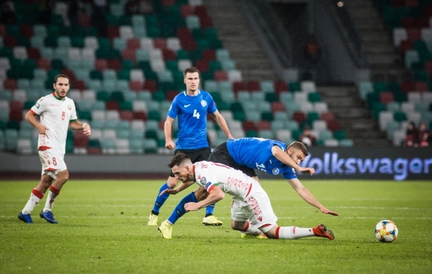 M&auml;ngu l&otilde;pus ei seisnud me enam nii h&auml;sti kui eelnevalt. Foto: Jana Pipar / jalgpall.ee