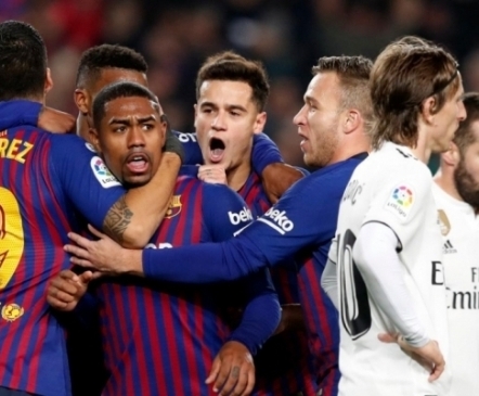 Meedia: La Liga tahtis El Clasico mängud ümber tõsta, klubid keeldusid