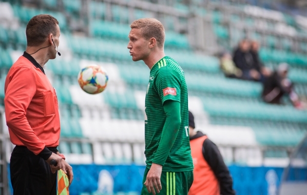 Luup peale | Närvid kaotanud Levadia püüab ise medaleid käest visata