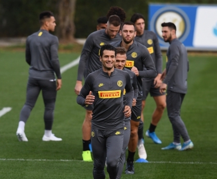 Conte poisid peavad üleöö suureks kasvama