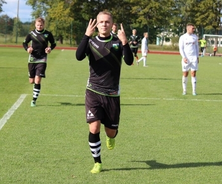 Miks Esiliiga B parim mängija Premium liigasse ei siirdunud? 