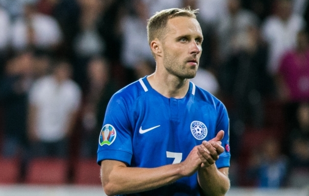 Koondislased edastasid kangelastele aplausi