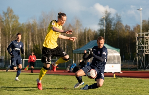 VAATA JÄRELE: Paide otsustas Viljandis mängu poolajaks