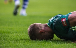 Pikk ette (ja ise järele) | Eesti jalgpall on kaelani pa*as, enam pole palju ruumi kukkuda