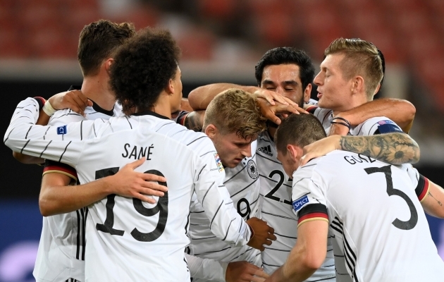 Saksamaa oli alates 52. minutist v&otilde;idus kinni, aga lasi selle 90+5. minutil k&auml;est. Foto: UEFA Twitter