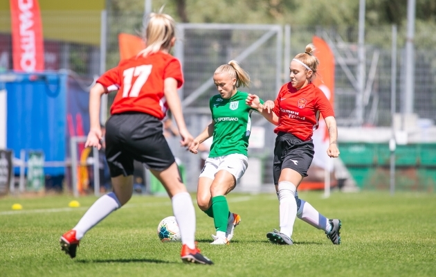 VAATA JÄRELE: Loo lõi Viljandis avapoolajal viis väravat ja Flora võitis taas