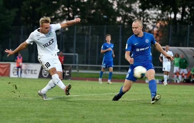 FC Flora ja Tartu Tammeka on tänavu kohtunud kaks korda. Maikuus mängiti 0:0 viiki, augustis võitis Flora 3:1. Foto: Imre Pühvel