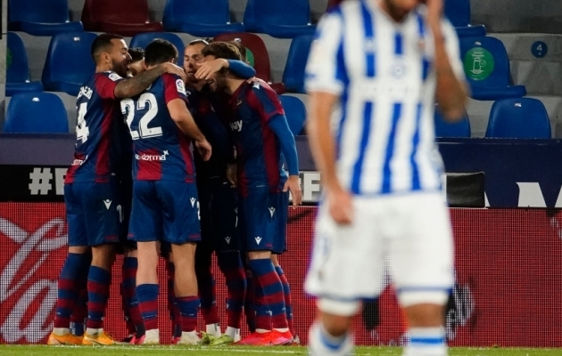 Sociedadi hoog raugeb, kuid Hispaanias võtab tuure üles teine must hobune  (Sevilla andis võidu käest) 