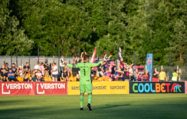 Pisar silmas! Arsenali legend sai lõpuks oma Kuldse Saapa tagasi