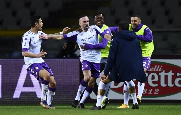 Üheksakesi lõpetanud Fiorentina kaotas punkte, aga Ribery tegi ajalugu