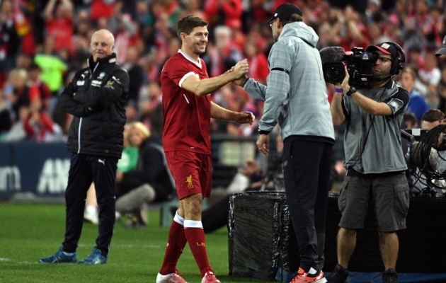 Gerrard kahetseb: lahkusin Liverpoolist liiga vara