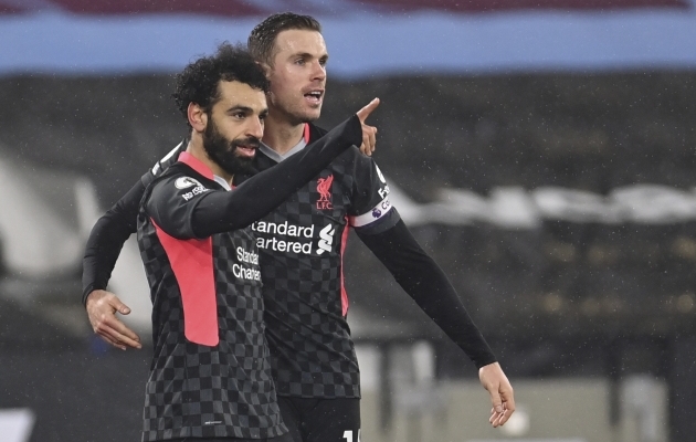 Premier League'i parim v&auml;ravak&uuml;tt Mo Salah (vasakul) j&otilde;udis 15 liigav&auml;ravani. Foto: Scanpix / Justin Setterfield /Pool via AP