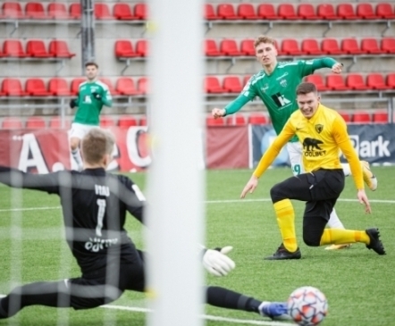 Luup peale | Karm reaalsuskontroll ehk Vaprus sai esimesed tuleristsed kätte  (galerii!) 
