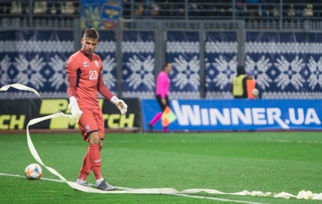 Ohsa, milline mees! Reali noor kiiper abiellus dressides