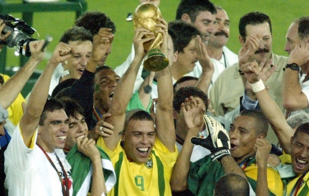 Ronaldo (karikaga). Foto: Scanpix / David Guttenfelder / AP