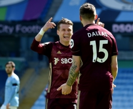 Bielsa näitas Guardiolale koha kätte: kümnemeheline Leeds alistas võõrsil Manchester City!