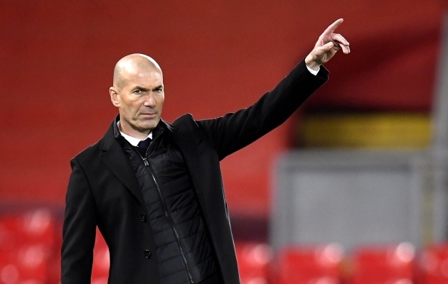 Zidane'il on täna kasutada vaid 11 esindustiimi väljakumängijat