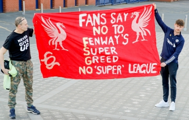 Liverpooli fännid Superliiga vastu meeld avaldamas. Foto: Scanpix / imago / Simon Davies 