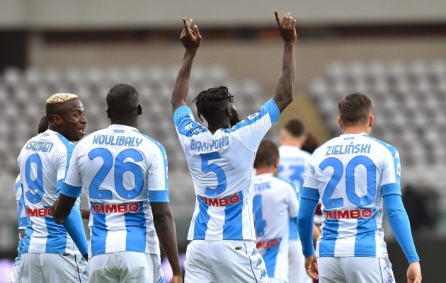 Tiemoue Bakayoko (5) tabamus viis Napoli juhtima. Foto: Scanpix / Alessandro Di Marco / EPA