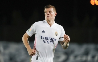Toni Kroos võib lähikontaktsuse tõttu tiitliheitluse lõppvaatustest eemale jääda