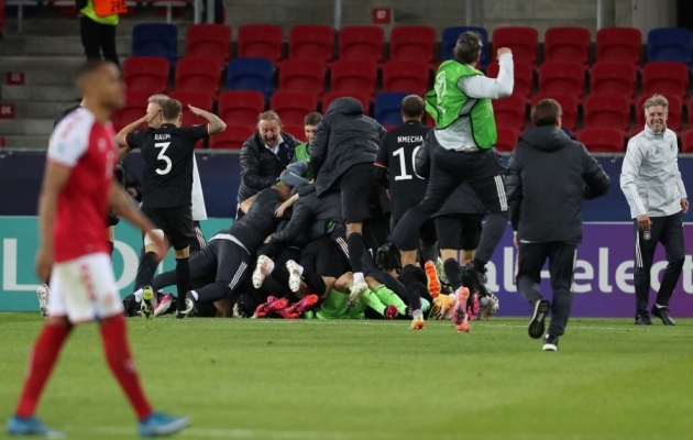 Saksamaa on ainuke poolfinalist, kes oma alagruppi ei võitnud. Foto: Scanpix / Ferenc Isza / AFP