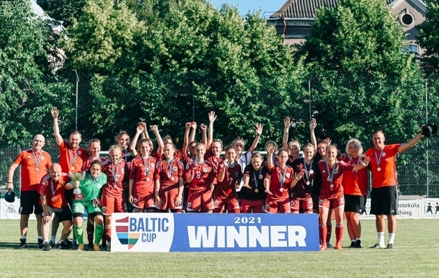 Tipphetked: neidude U19 koondis kaotas kauglöögist Balti turniiri otsustava mängu