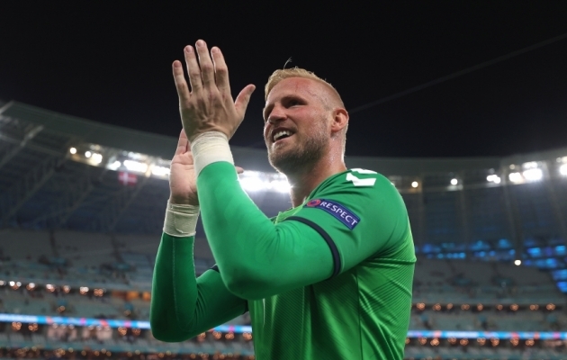  Ouch!  Schmeichel inglasi küll ei karda